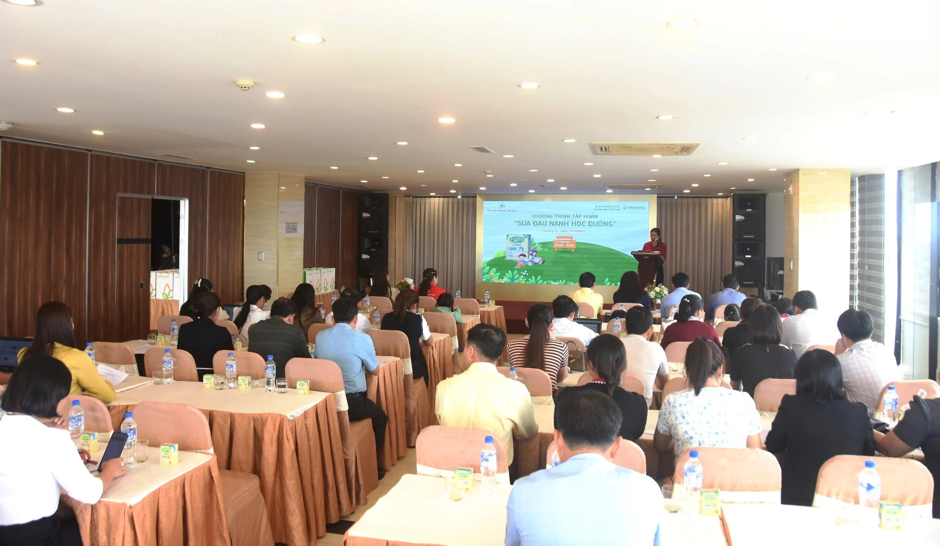 Tập huấn triển khai Chương trình “Sữa đậu nành học đường” năm học 2025–2026 - Ảnh: ĐV