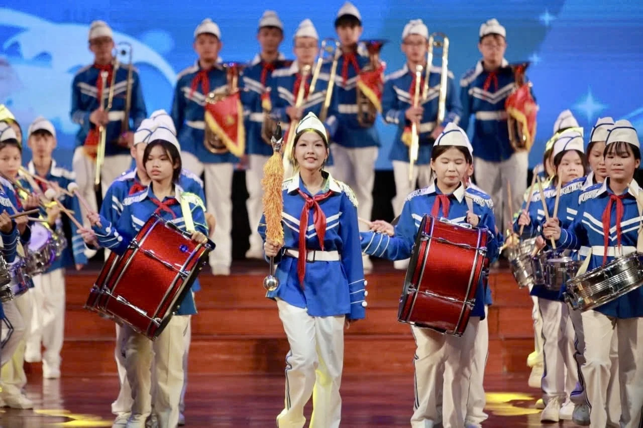Bảo Ngọc (ở giữa) tại liên hoan Tiếng kèn Đội ta năm 2024 - Ảnh: T.A