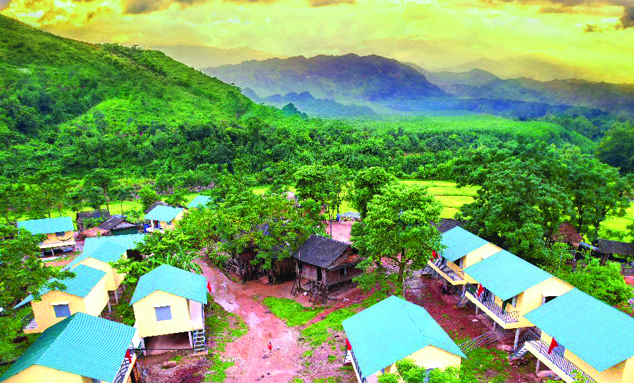 Bản K-Ai, xã Dân Hóa đổi thay nhờ mô hình lúa nước và chương trình xóa nhà tạm, nhà dột nát - Ảnh: H.C