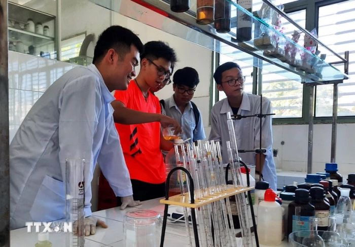 Chính sách ưu đãi đối với nhà khoa học và kỹ sư trẻ tài năng