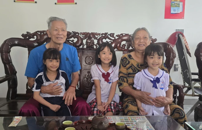 Chuyện tình của ba người lính...