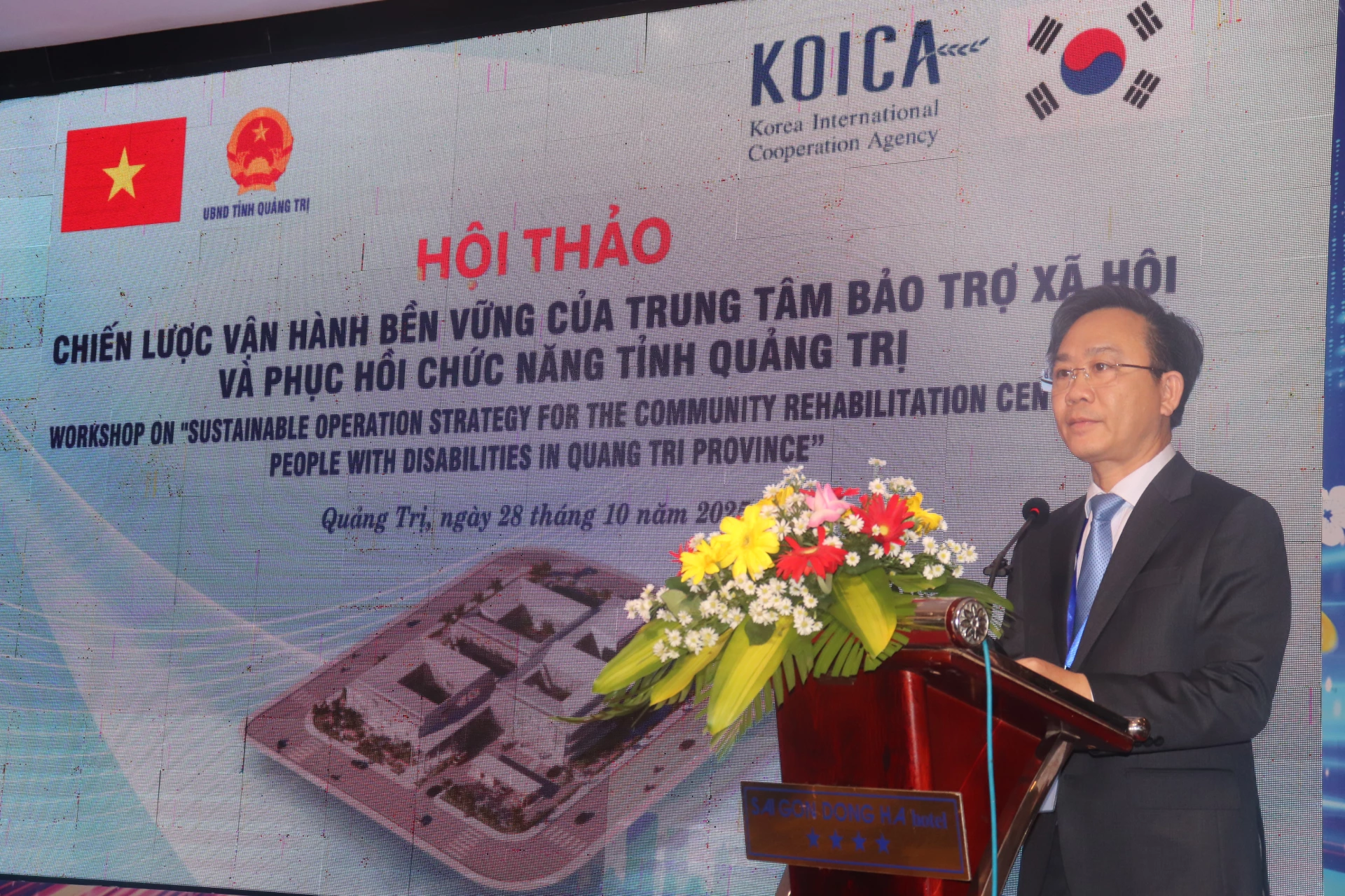 Đồng chí Hoàng Xuân Tân phát biểu tại hội thảo - Ảnh: T.P