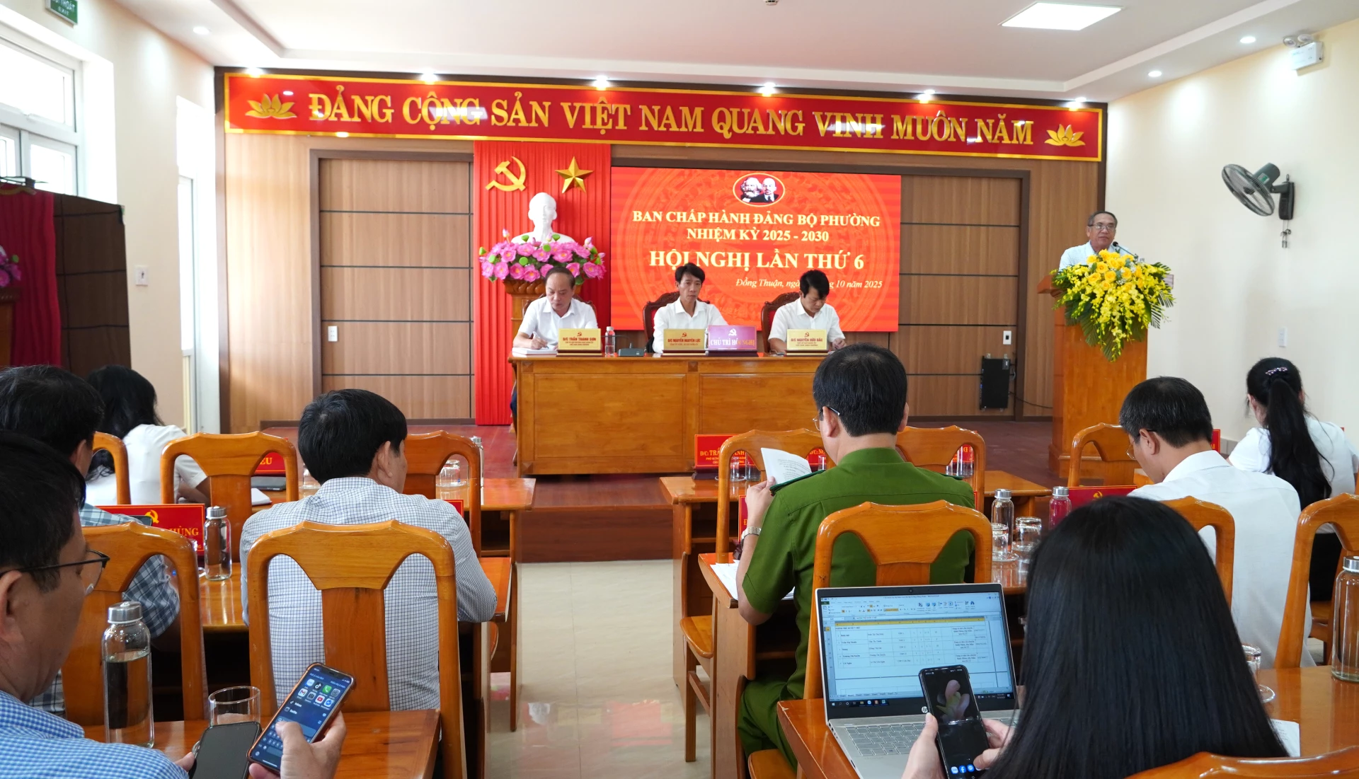 Quang cảnh hội nghị. Ảnh: H.Tr.