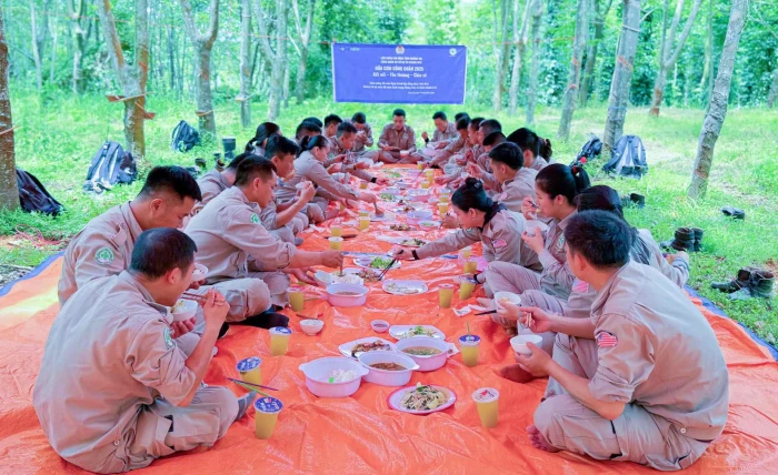 Điểm tựa của hơn 1.000 lao động “săn” bom mìn
