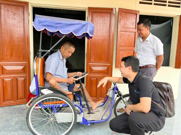 Giúp người khuyết tật tìm lại nụ cười