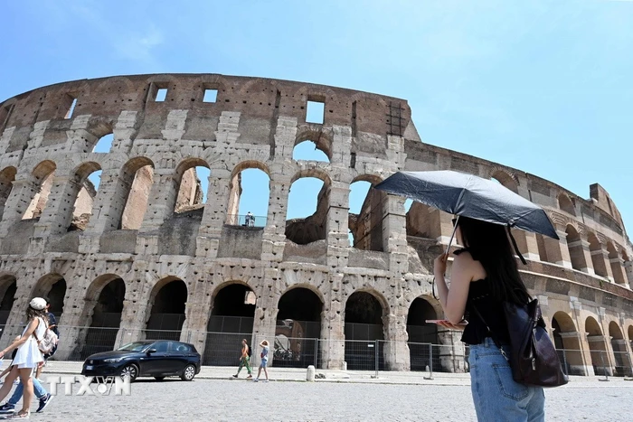 Italy mở cửa 'Hành lang Hoàng đế' ở đấu trường Colosseum sau gần 2.000 năm