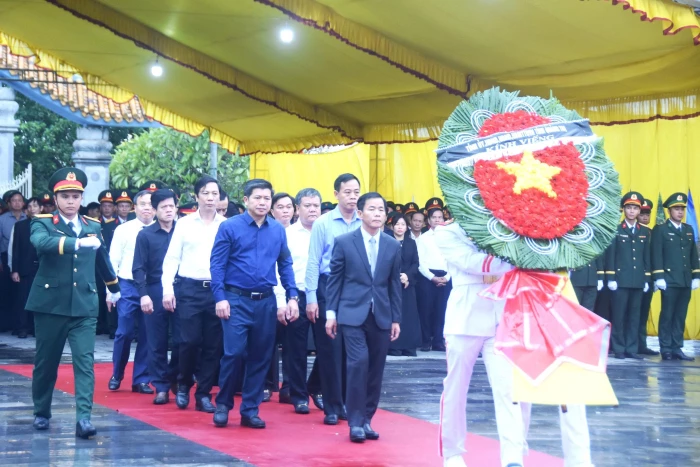 Tổ chức trang trọng lễ viếng, truy điệu và an táng 34 hài cốt liệt sĩ