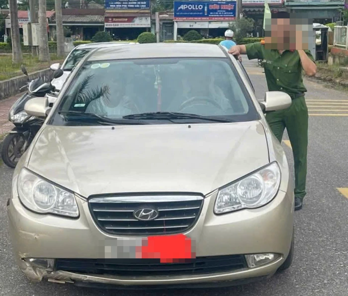 Bắt giữ nam thanh niên ở xã Vĩnh Hoàng có hành vi trộm xe ô tô
