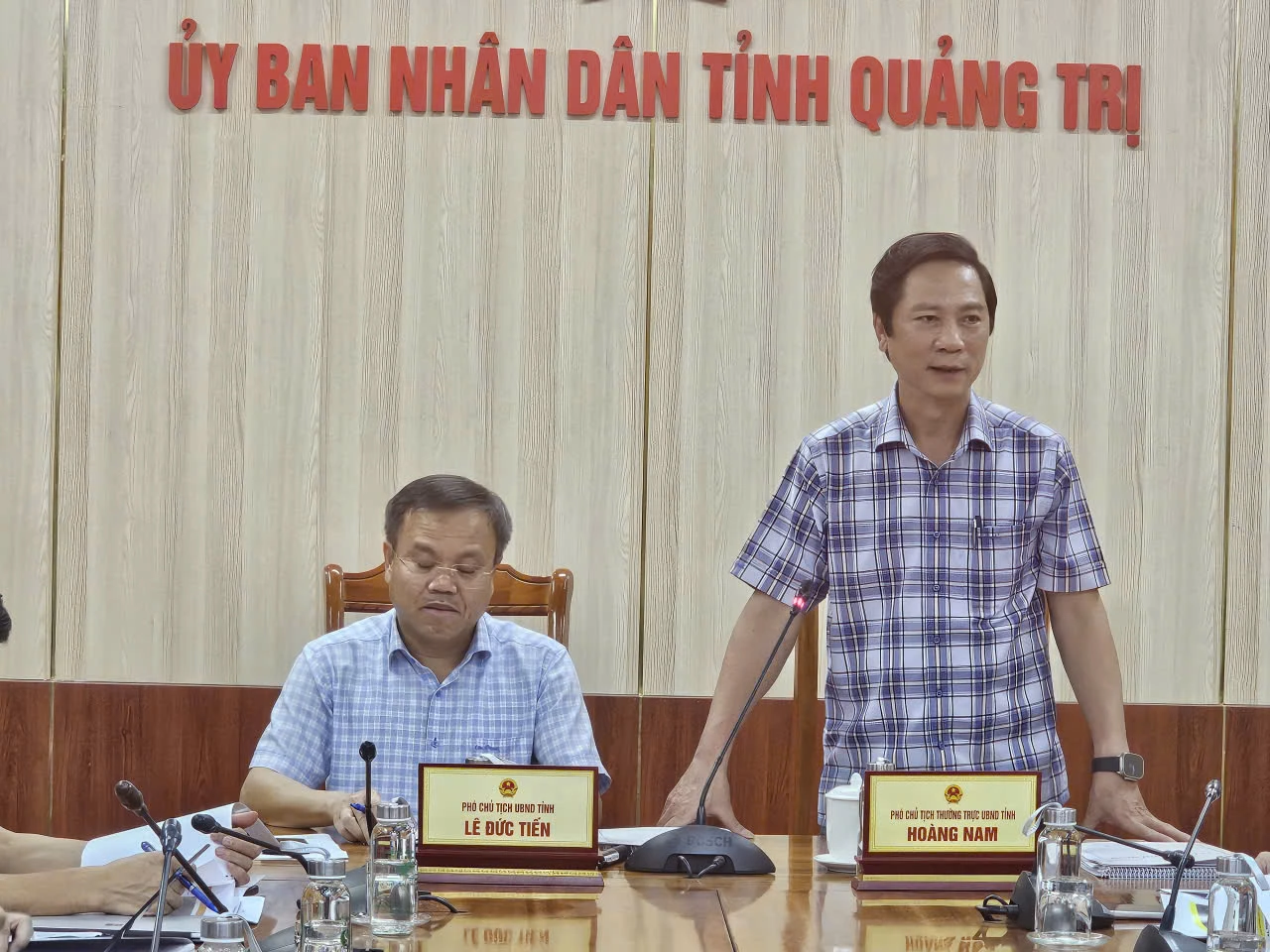 Đồng chí Hoàng Nam, Phó Chủ tịch Thường trực UBND tỉnh kết luận tại buổi làm việc - Ảnh: Phan Khiêm