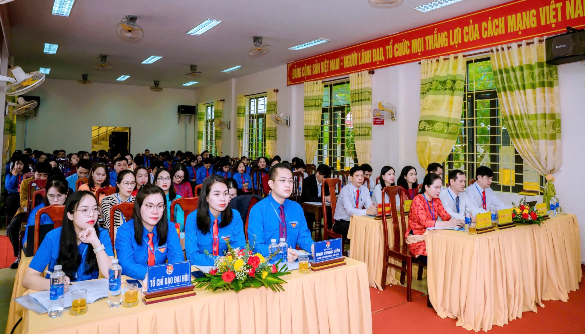 Các đại biểu dự đại hội - Ảnh: N.H 