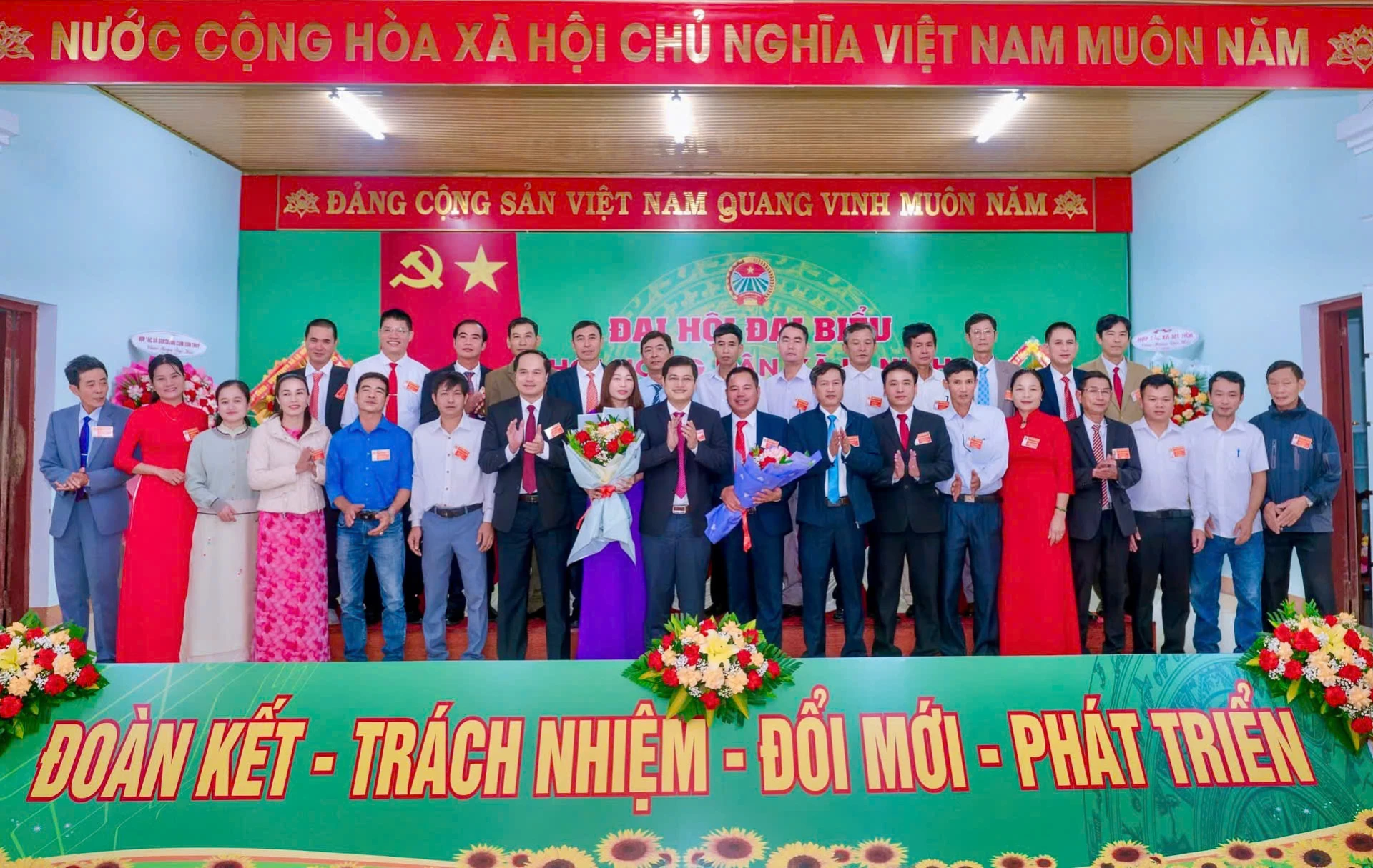 Công tác nhân sự được chuẩn bị chu đáo, đúng quy định, bảo đảm tiêu chuẩn, cơ cấu hợp lý.