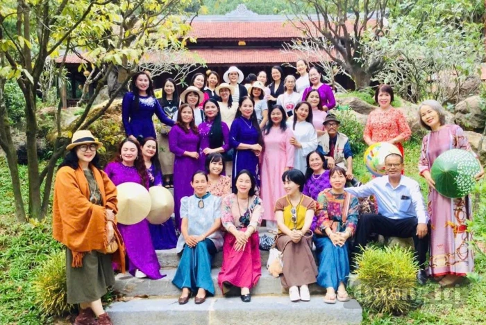 Sự dấn thân và tình yêu nghệ thuật
