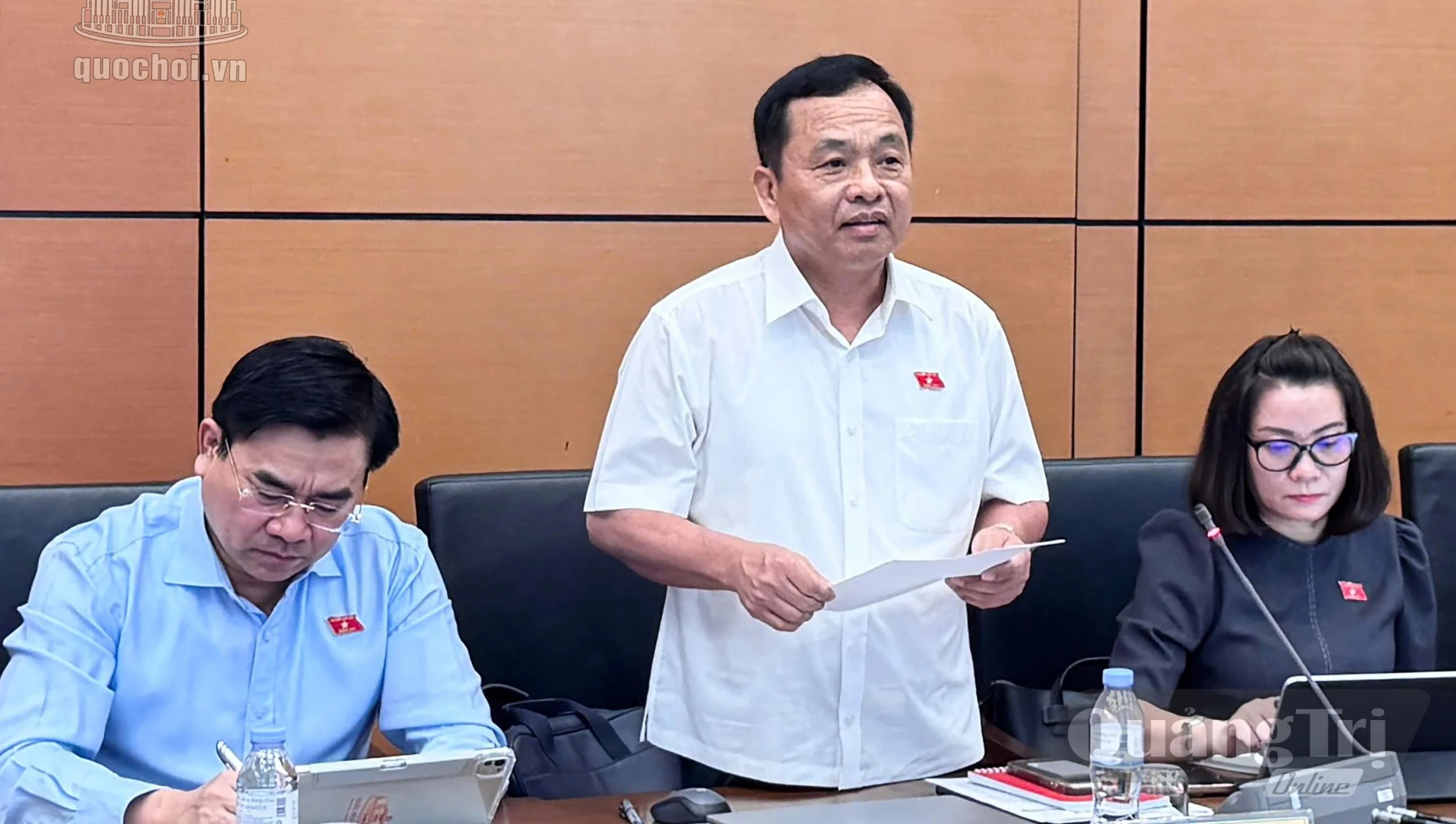 Đồng chí Nguyễn Ngọc Hà, Thiếu tướng, Phó Chủ nhiệm Ủy ban Quốc phòng, An ninh và Đối ngoại tham gia thảo luận - Ảnh: C.T.V