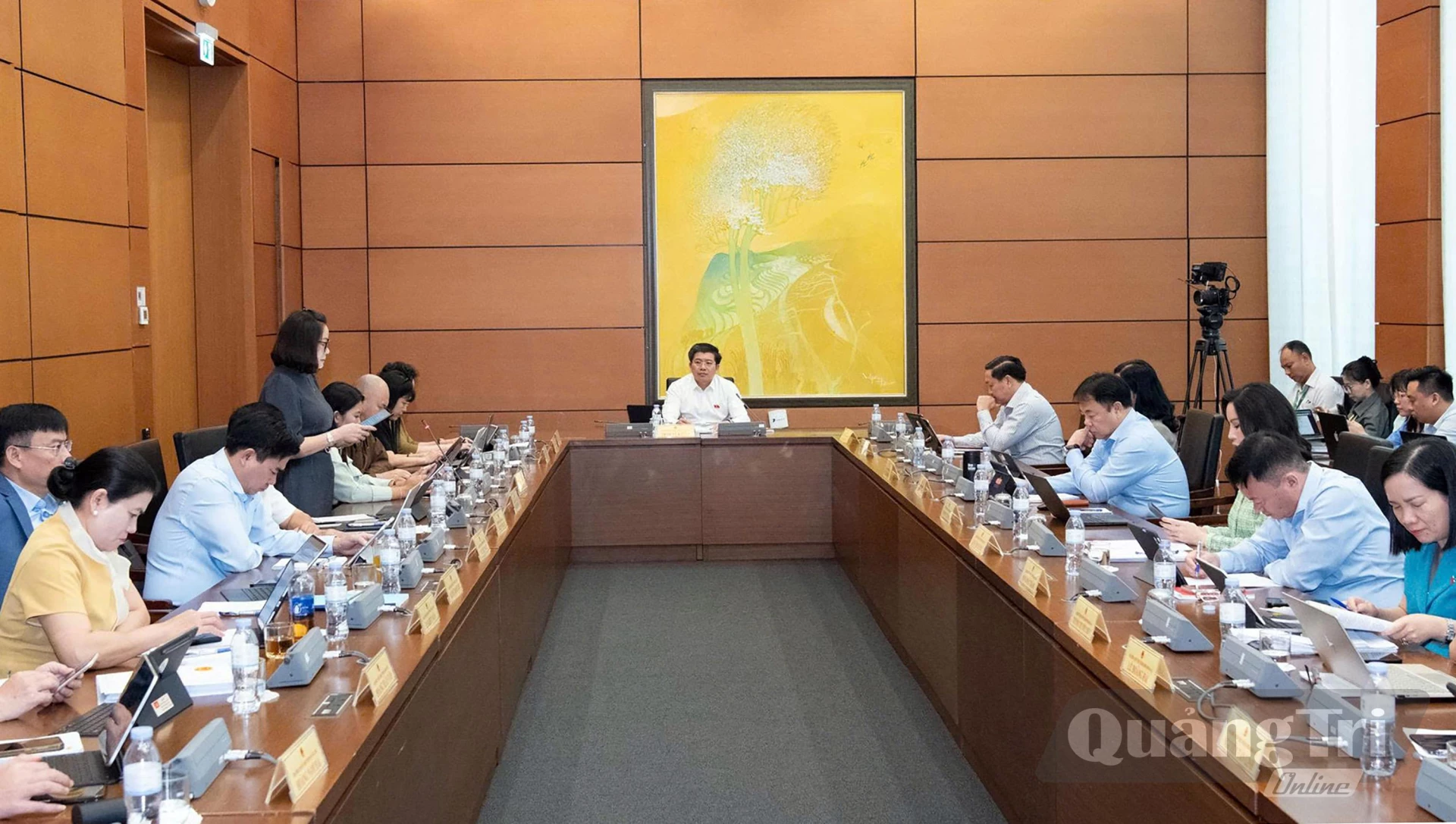 Đoàn đại biểu Quốc hội tỉnh góp ý các dự án luật, nghị quyết của Quốc hội