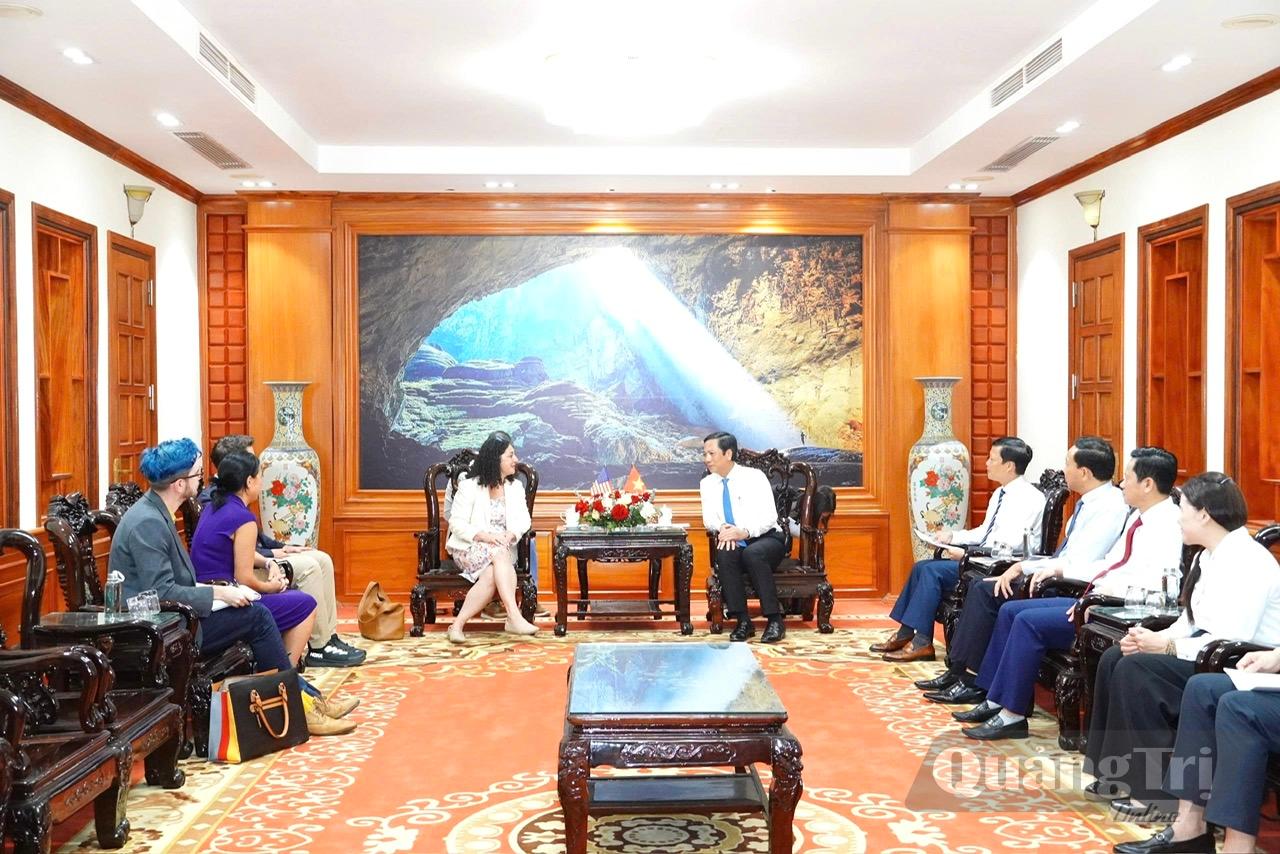 Quang cảnh buổi tiếp - Ảnh: NL