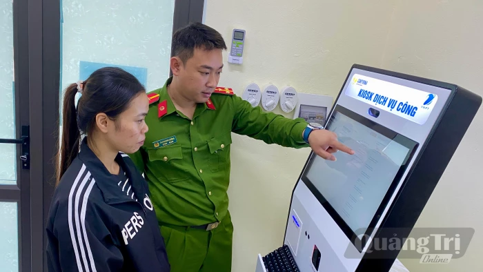 Cầu nối chuyển đổi số vùng biên