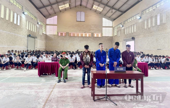 Xét xử lưu động vụ án 'Gây rối trật tự công cộng'
