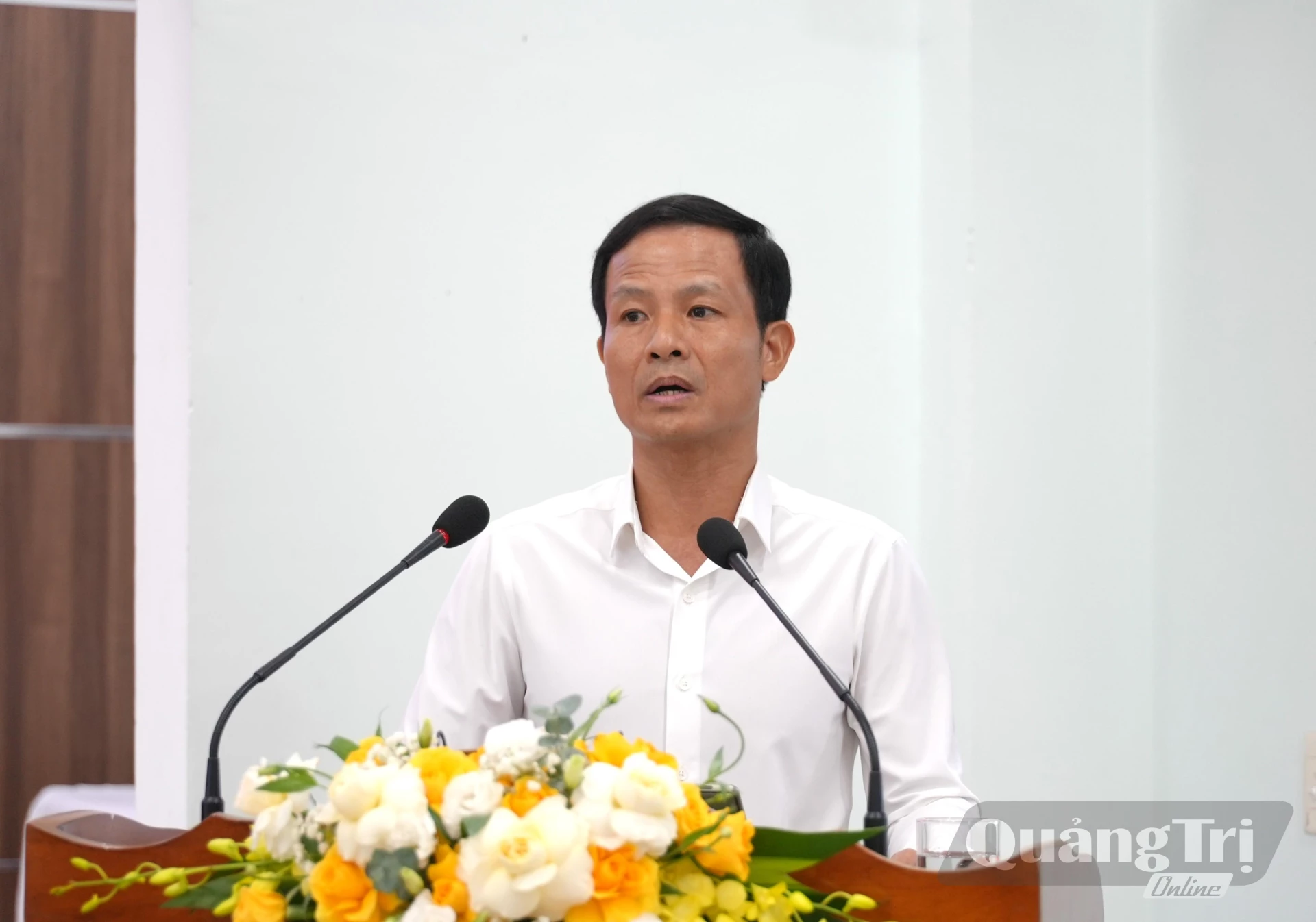Lãnh đạo ngân hàng Agribank chi nhánh Quảng Bình phát biểu tại lễ ký kết - Ảnh: T.Đ