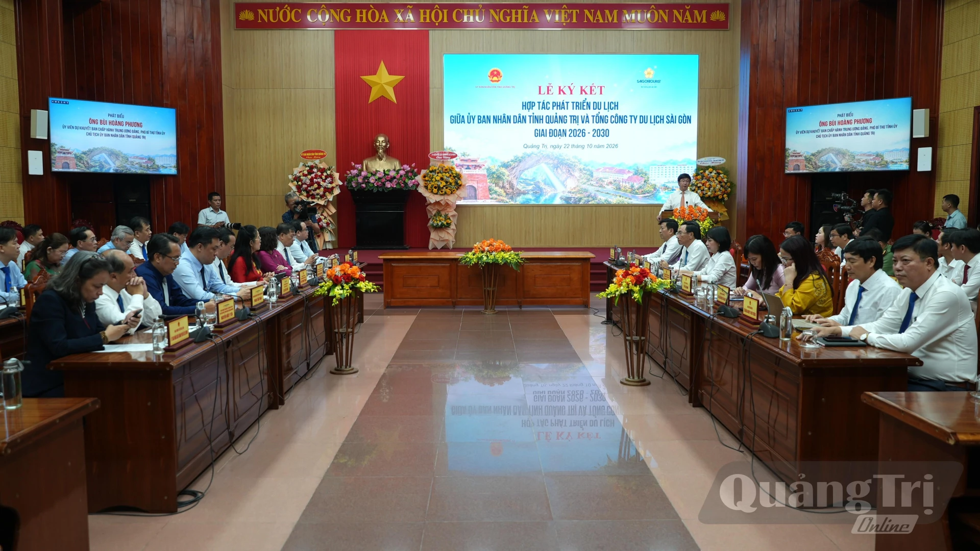 Quang cảnh lễ ký kết - Ảnh: T.Đ