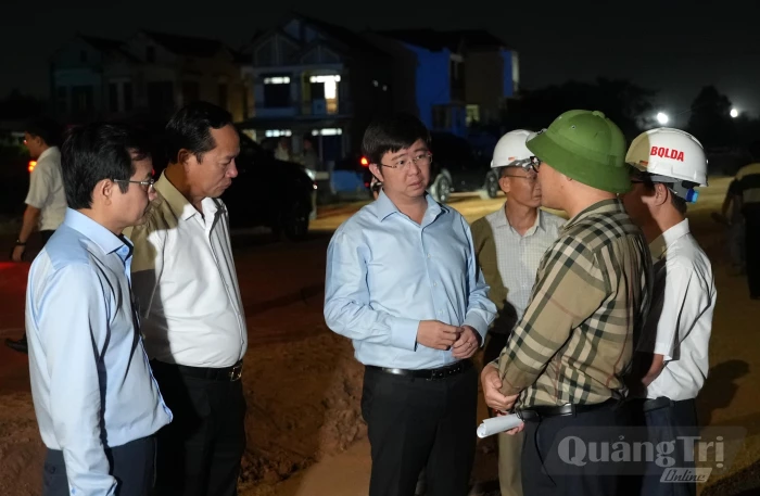 Đẩy nhanh tiến độ thi công, thông xe kỹ thuật Cầu Nhật Lệ 3 vào ngày 24/11/2026