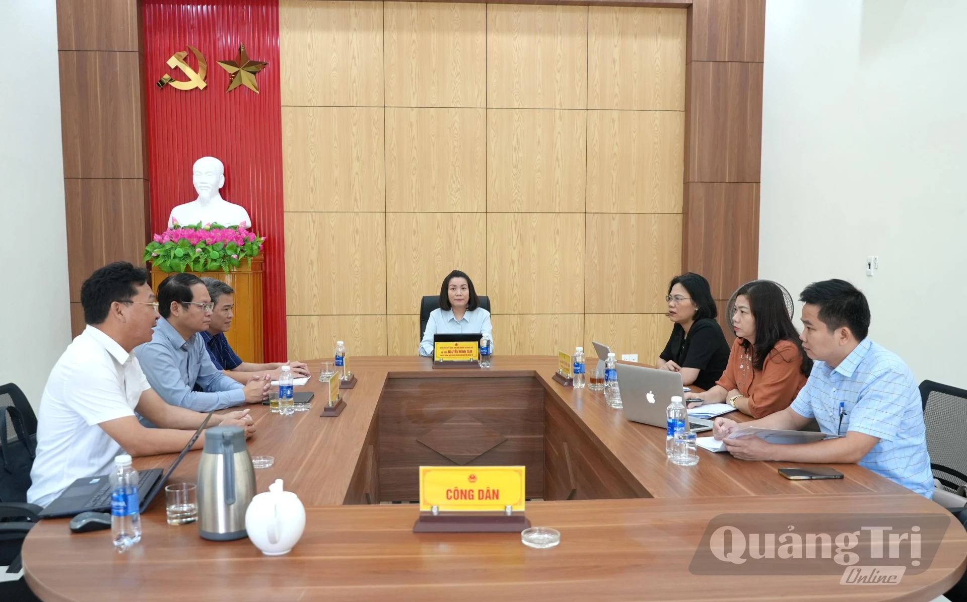 Quang cảnh phiên tiếp công dân của đồng chí Nguyễn Minh Tâm, Phó Trưởng đoàn chuyên trách Đoàn ĐBQH tỉnh - Ảnh: T.Đ

