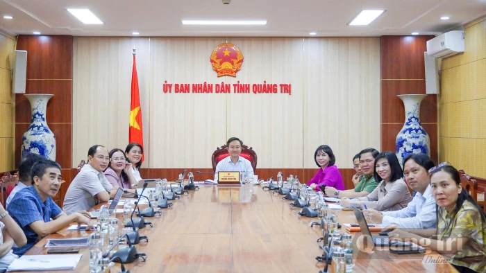 Sắp xếp mạng lưới trường học, đẩy nhanh tiến độ xây dựng trường nội trú liên cấp