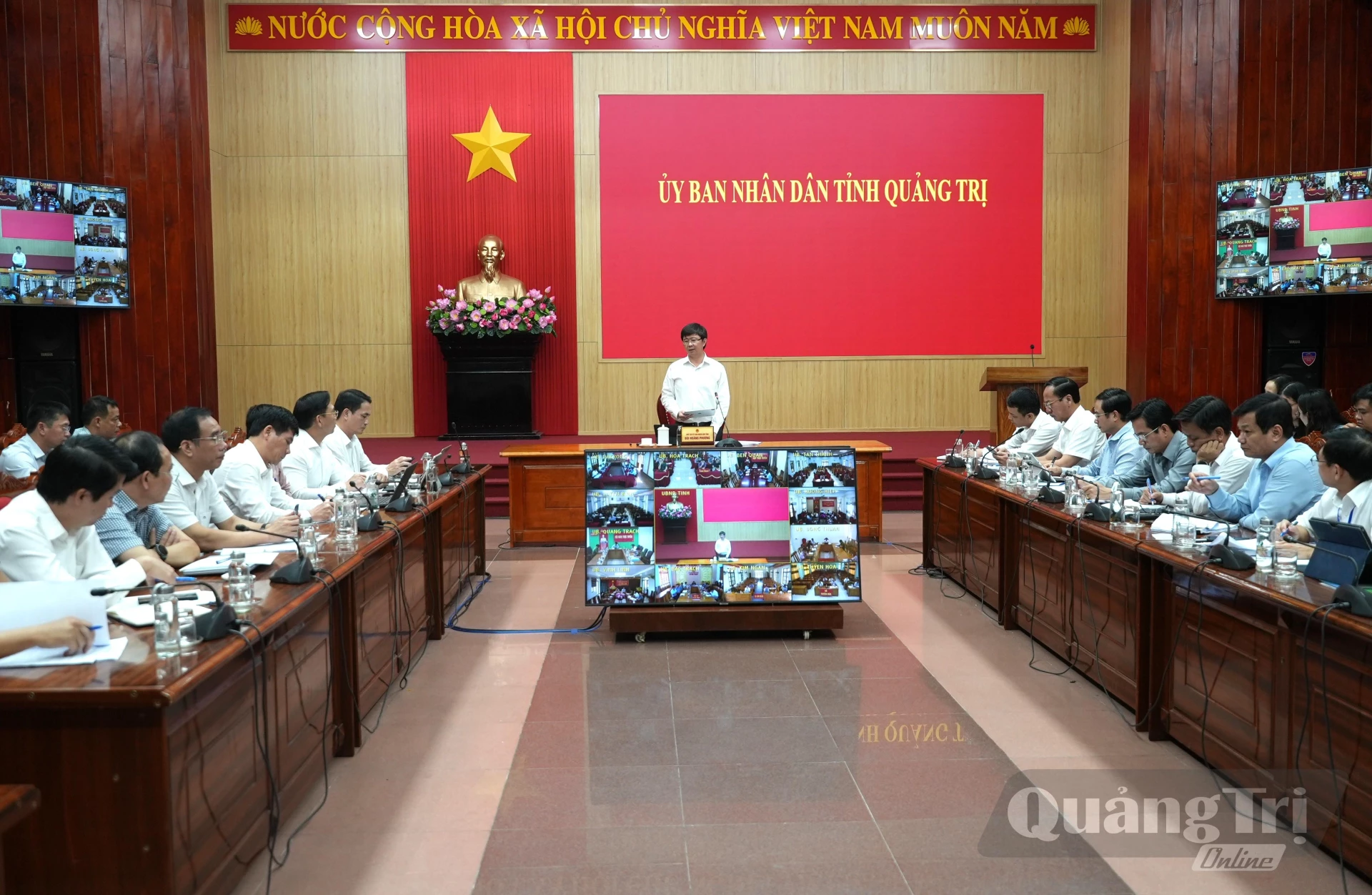 Quang cảnh buổi làm việc - Ảnh: T.Đ