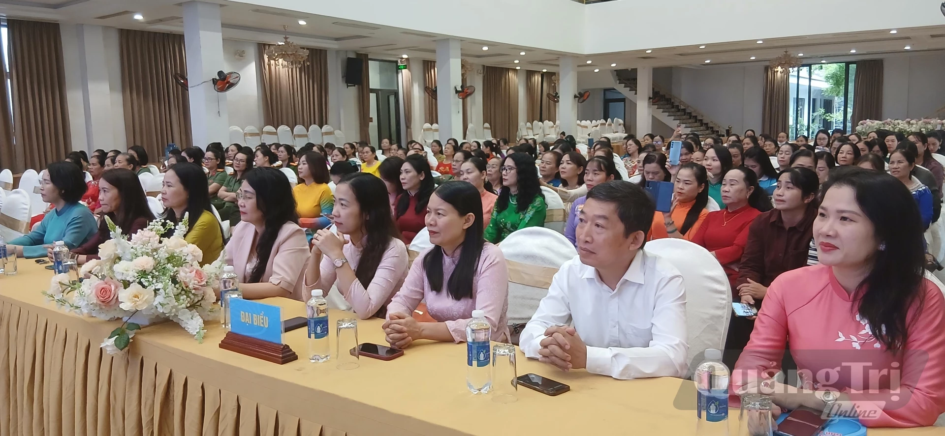 Đại biểu tham dự tại buổi lễ chiến dịch truyền thông. - Ảnh: H.Đ