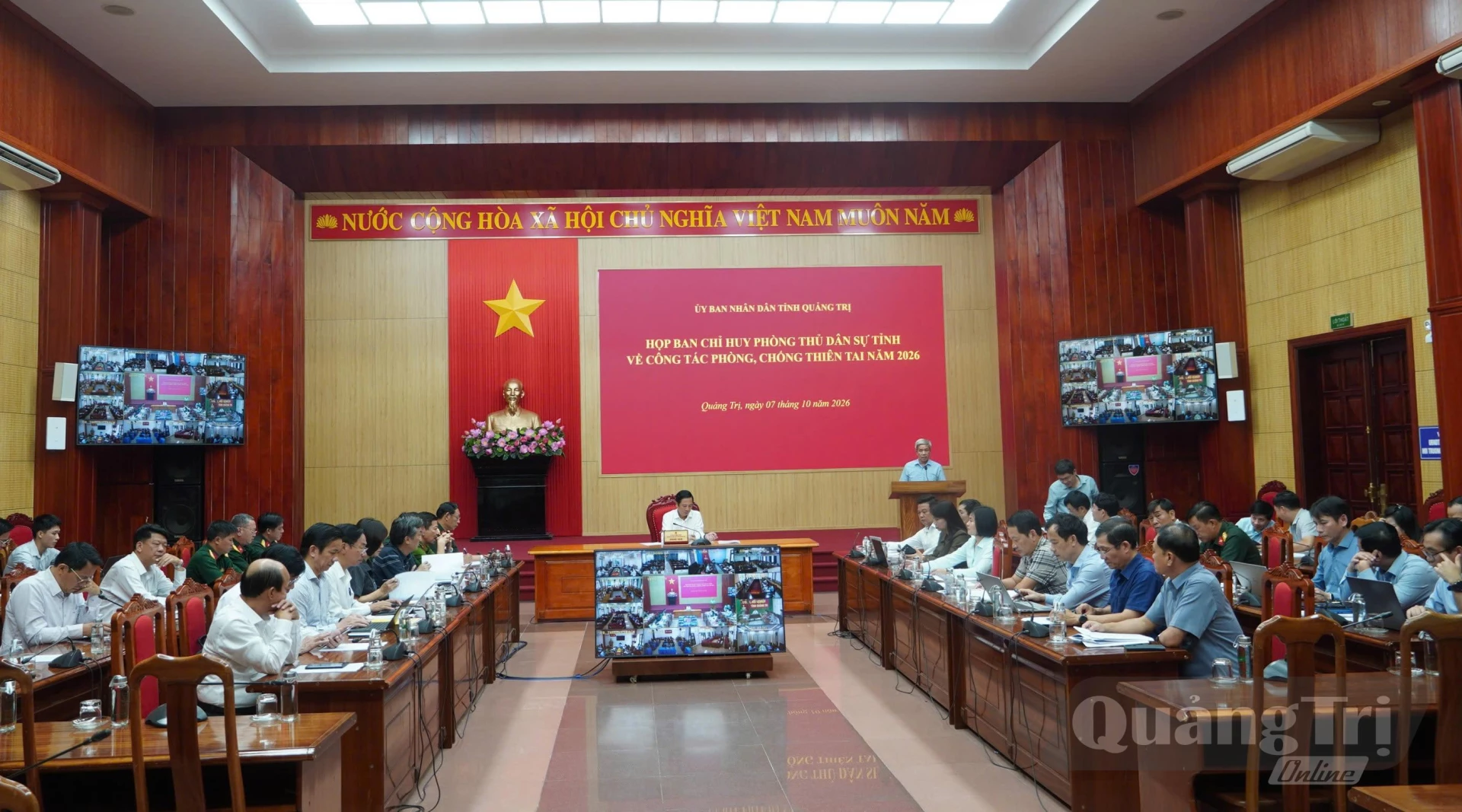 Quang cảnh cuộc họp - Ảnh: Đ.A