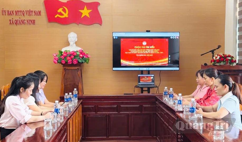 Đông đảo các tầng lớp nhân dân tham gia cuộc thi trên fanpage “Mặt trận Quảng Trị” - Ảnh: H.V