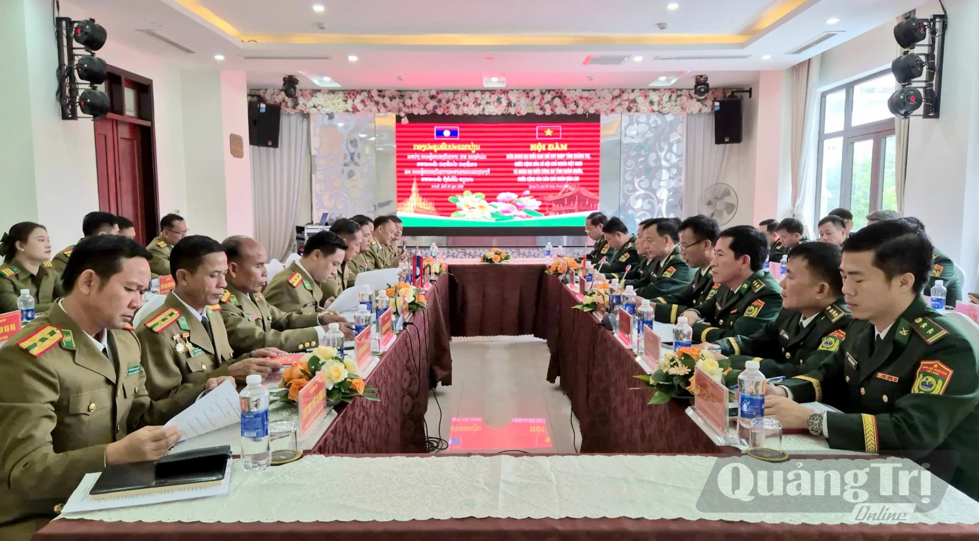  Quang cảnh buổi hội đàm – Ảnh: N.H