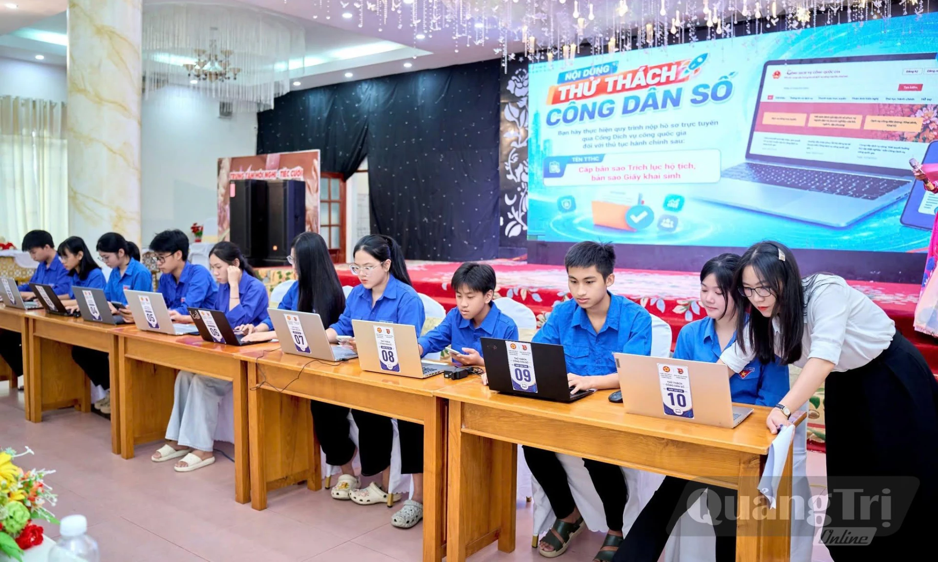 Từ nền tảng, dữ liệu đến kết quả