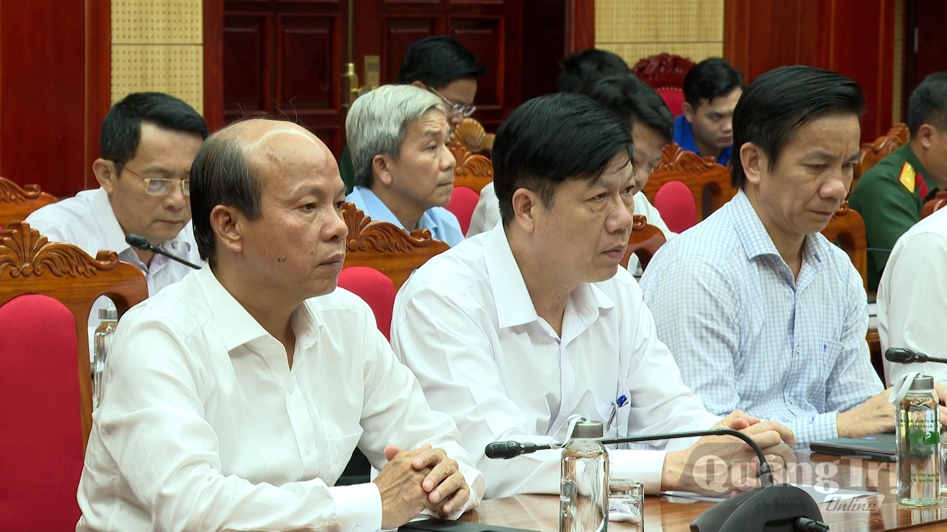 Các đại biểu tham dự cuộc họp - Ảnh: Đ.A
