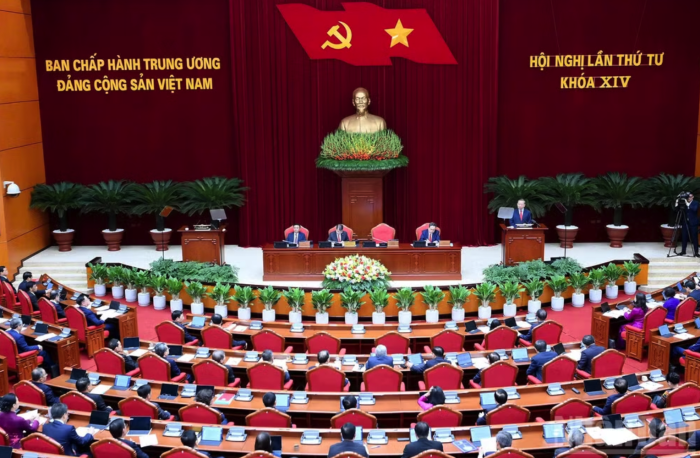 Ngày làm việc thứ hai Hội nghị lần thứ Tư Ban Chấp hành Trung ương Đảng khóa XIV