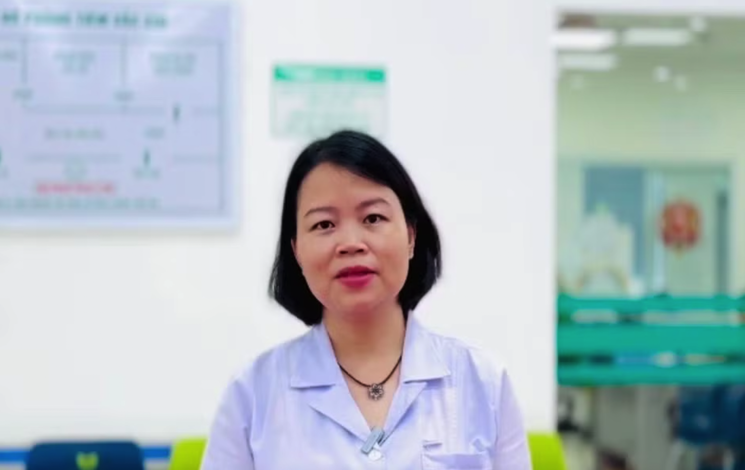 Bác sĩ Nguyễn Nguyên Huyền, Giám đốc Trung tâm phòng, chống dịch, Bệnh viện Bệnh Nhiệt đới Trung ương.