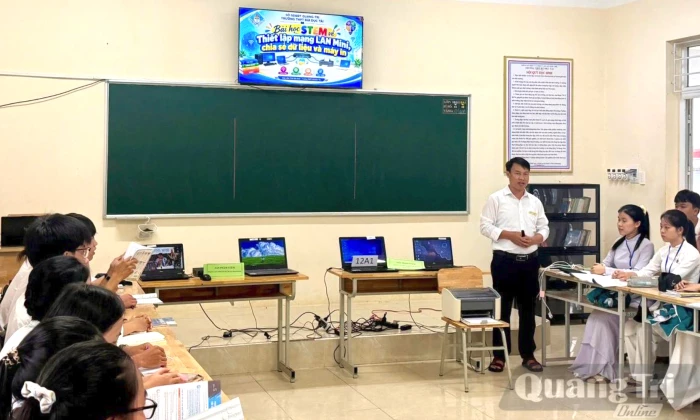 Người truyền lửa đam mê Tin học