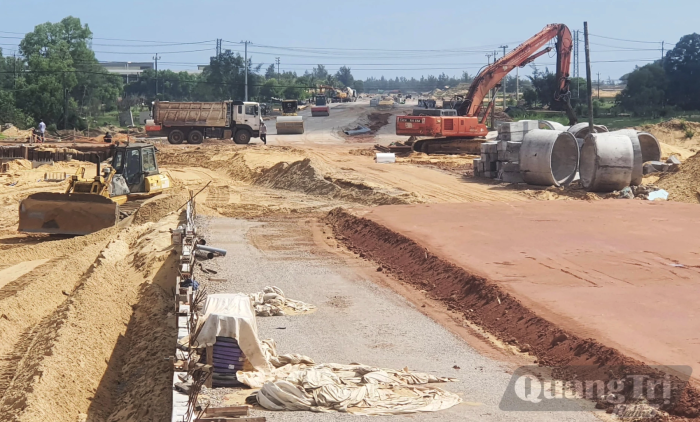 Dự án Cầu Nhật Lệ 3 và đường 2 đầu cầu: Phấn đấu giải ngân kế hoạch vốn năm 2026 đạt 98,5%