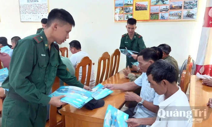 Tập huấn kiến thức pháp luật cho các tổ tự quản an ninh trật tự