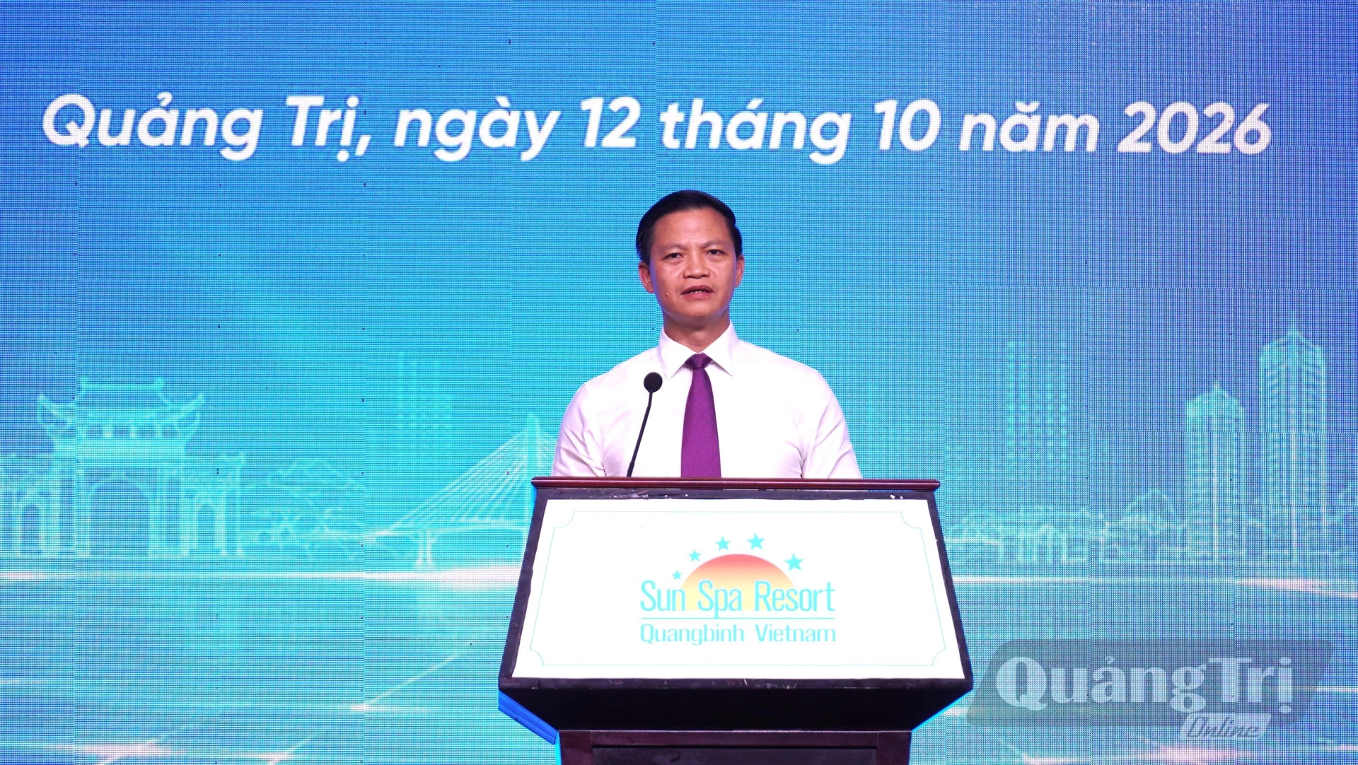 bà Trần Thị Lan Anh, Tổng Thư ký Liên đoàn Thương mại và Công nghiệp Việt Nam (VCCI) cam kết, trong thời gian tới, VCCI sẽ hỗ trợ, đồng hành với tỉnh trong cải thiện chỉ số năng lực cạnh tranh cấp tỉnh