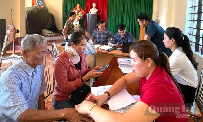 'Nói đi đôi với làm'