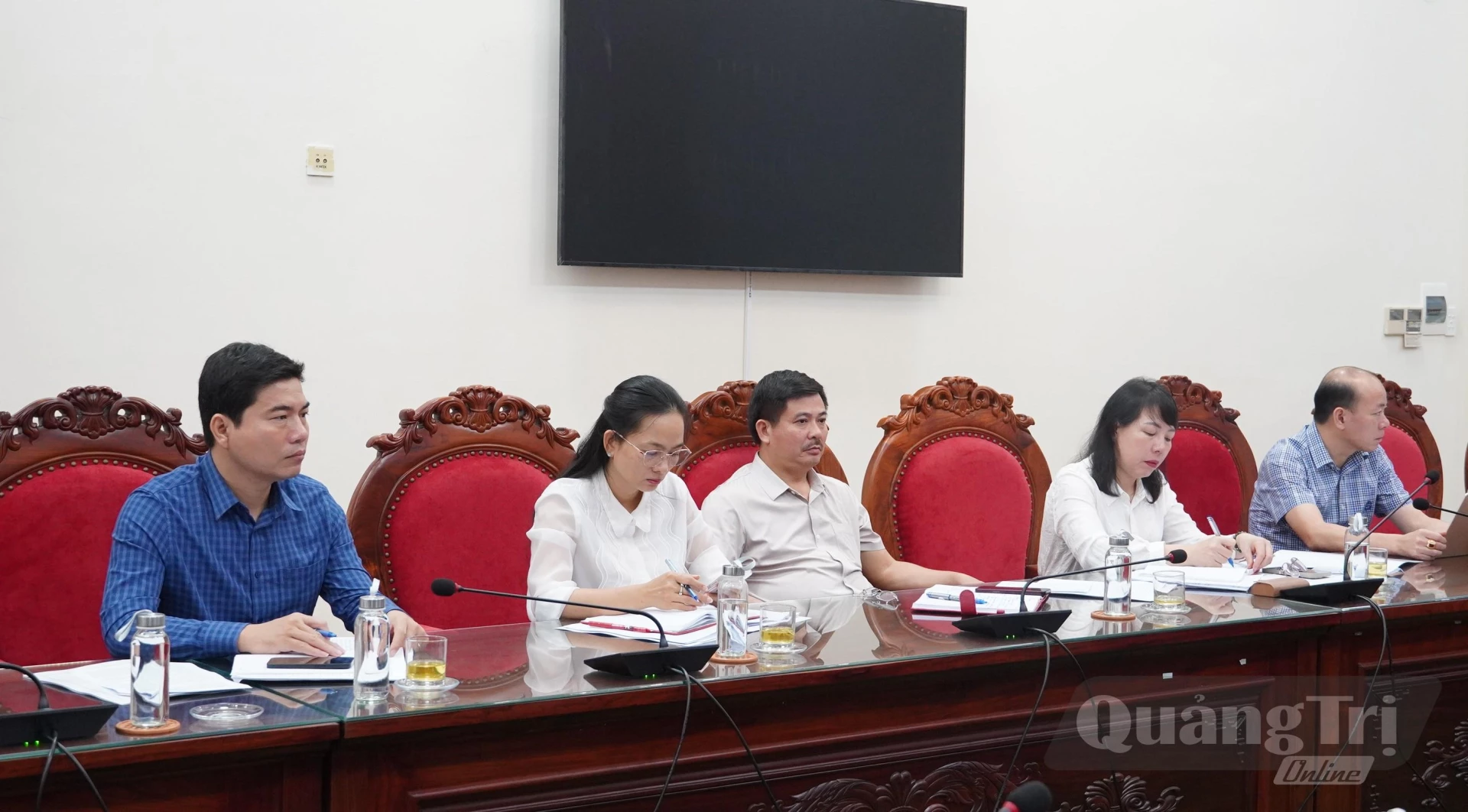 Đại biểu tham dự buổi làm việc - Ảnh: Q.V
