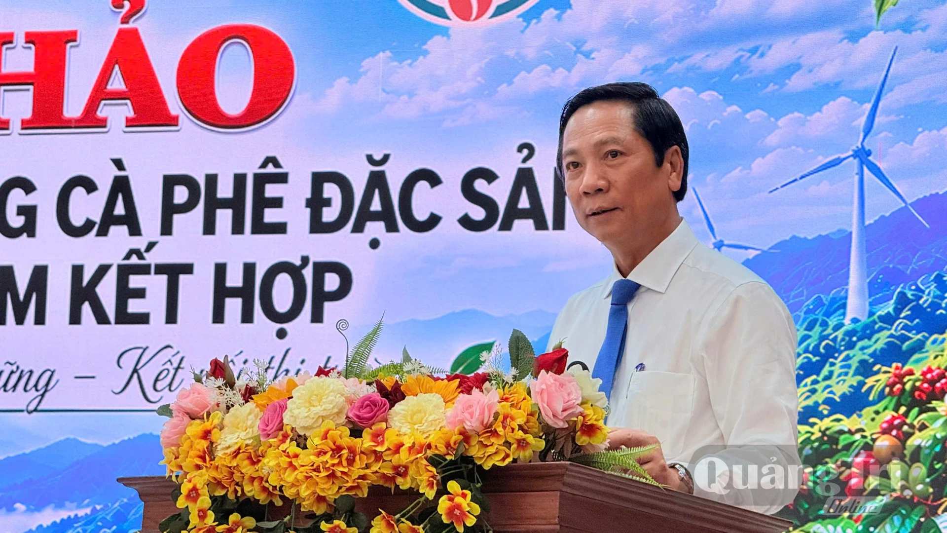 Đồng chí Hoàng Nam, Ủy viên Ban Thường vụ Tỉnh ủy, Phó Chủ tịch Thường trực UBND tỉnh kết luận tại hội thảo - Ảnh: Hoàng Hùng