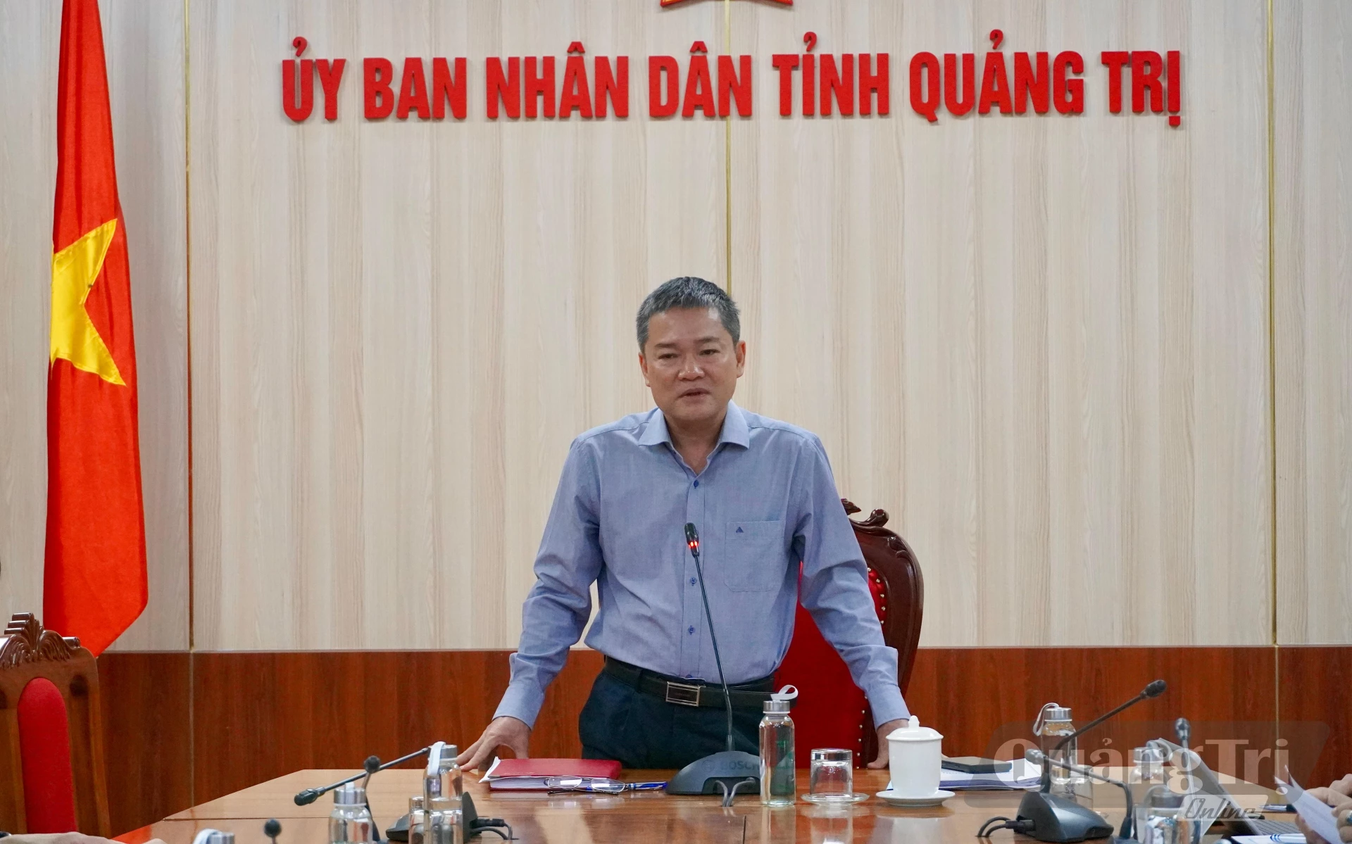 Đồng chí Phan Phong Phú, Phó Chủ tịch UBND tỉnh phát biểu kết luận buổi làm việc - Ảnh: H.N