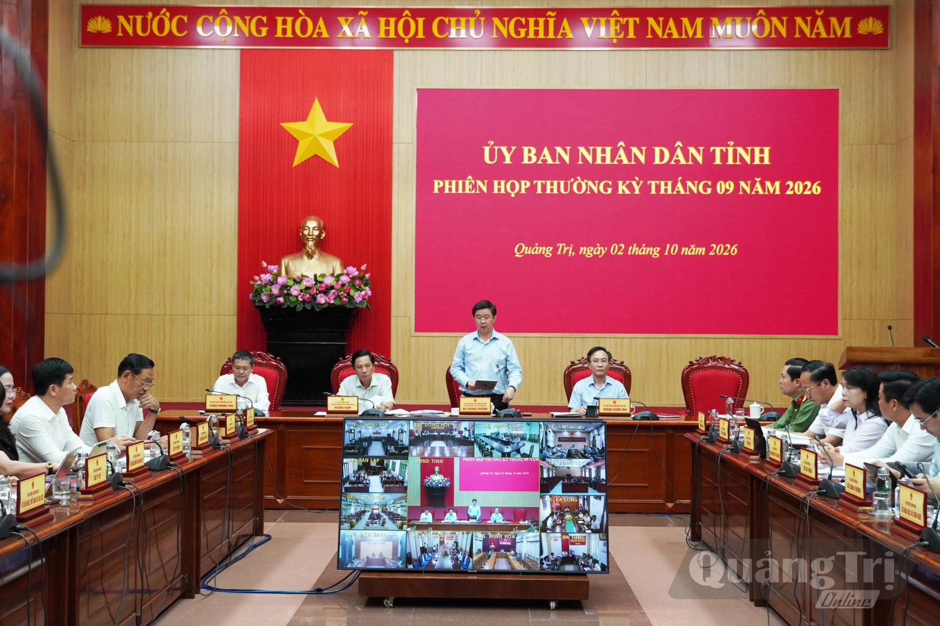 Toàn cảnh phiên họp - Ảnh: X.P