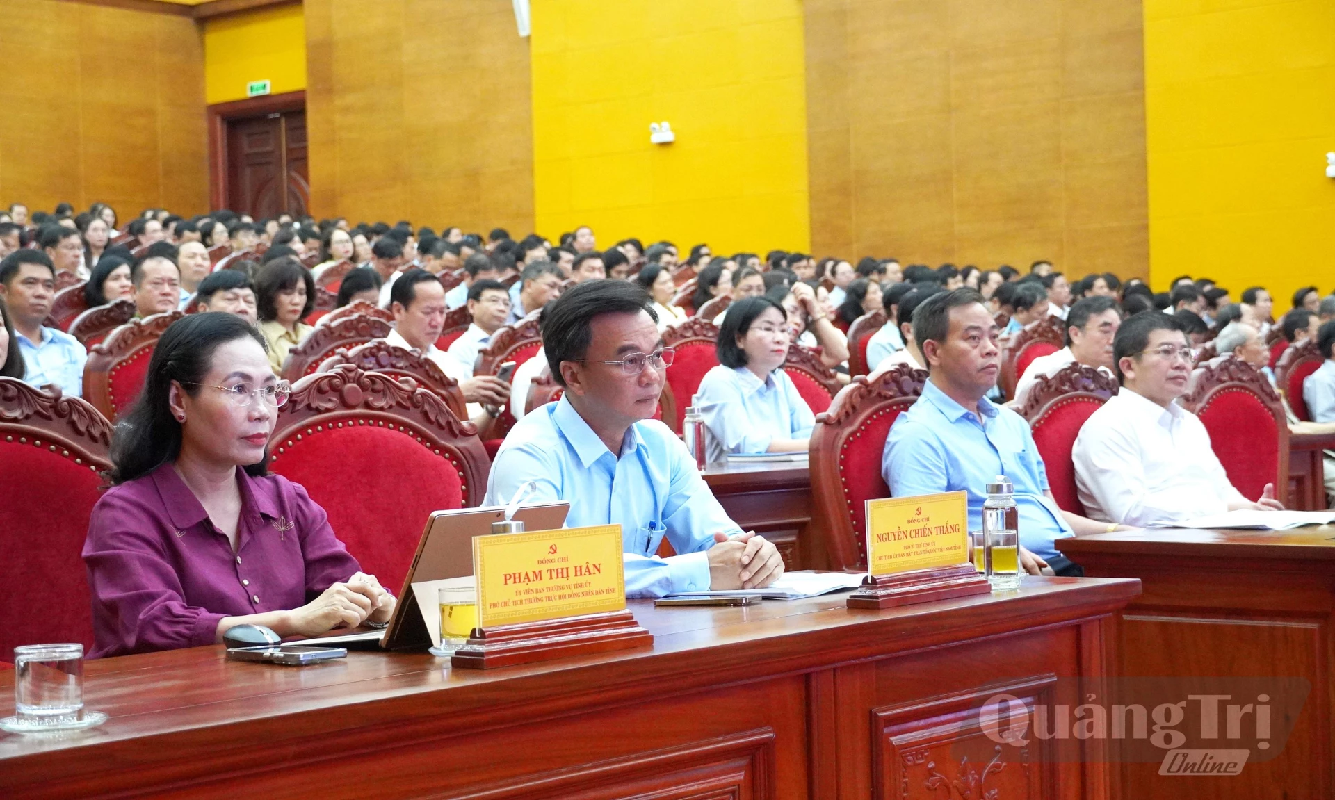 Các đại biểu tham dự tại điểm cầu tỉnh Quảng Trị - Ảnh: X.P