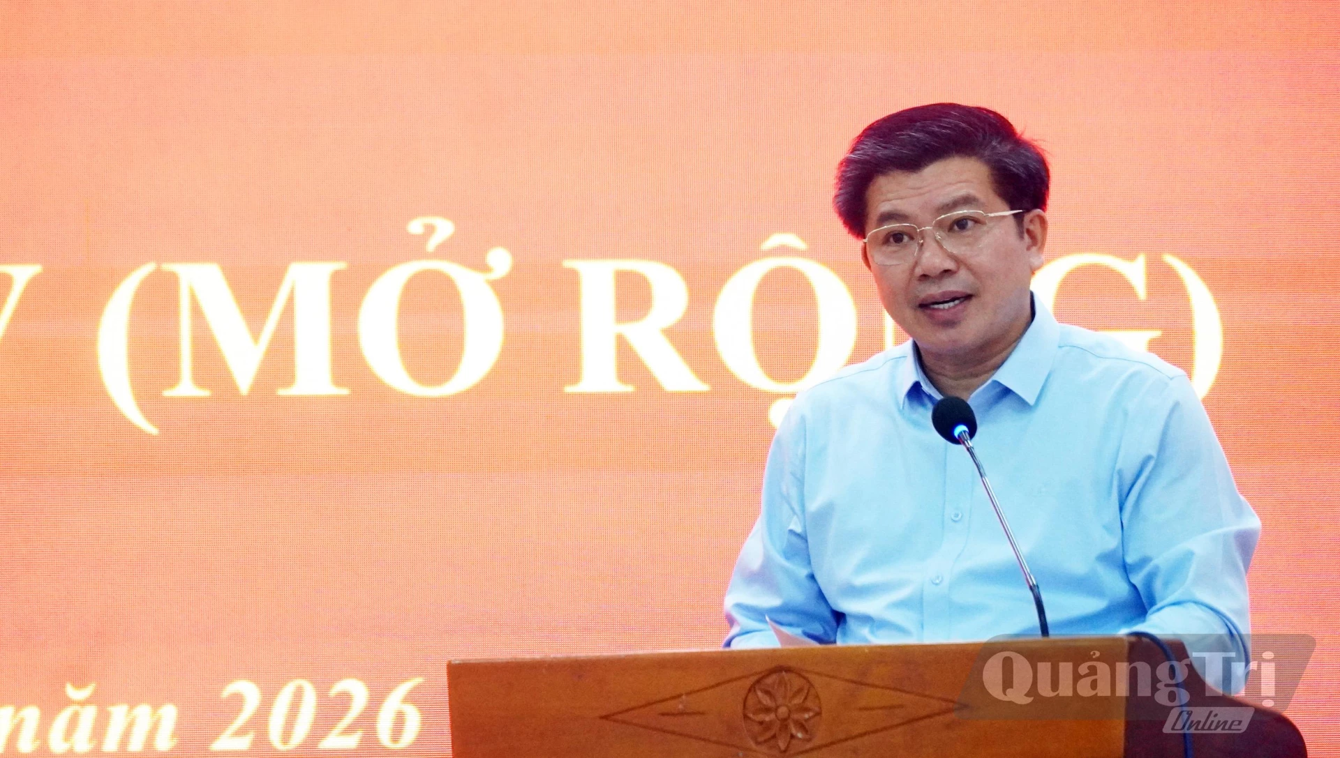 Đồng chí Trần Vũ Khiêm, Phó Bí thư Thường trực Tỉnh ủy, Bí thư Đảng ủy các cơ quan Đảng tỉnh phát biểu chỉ đạo tại hội nghị - Ảnh: N.M