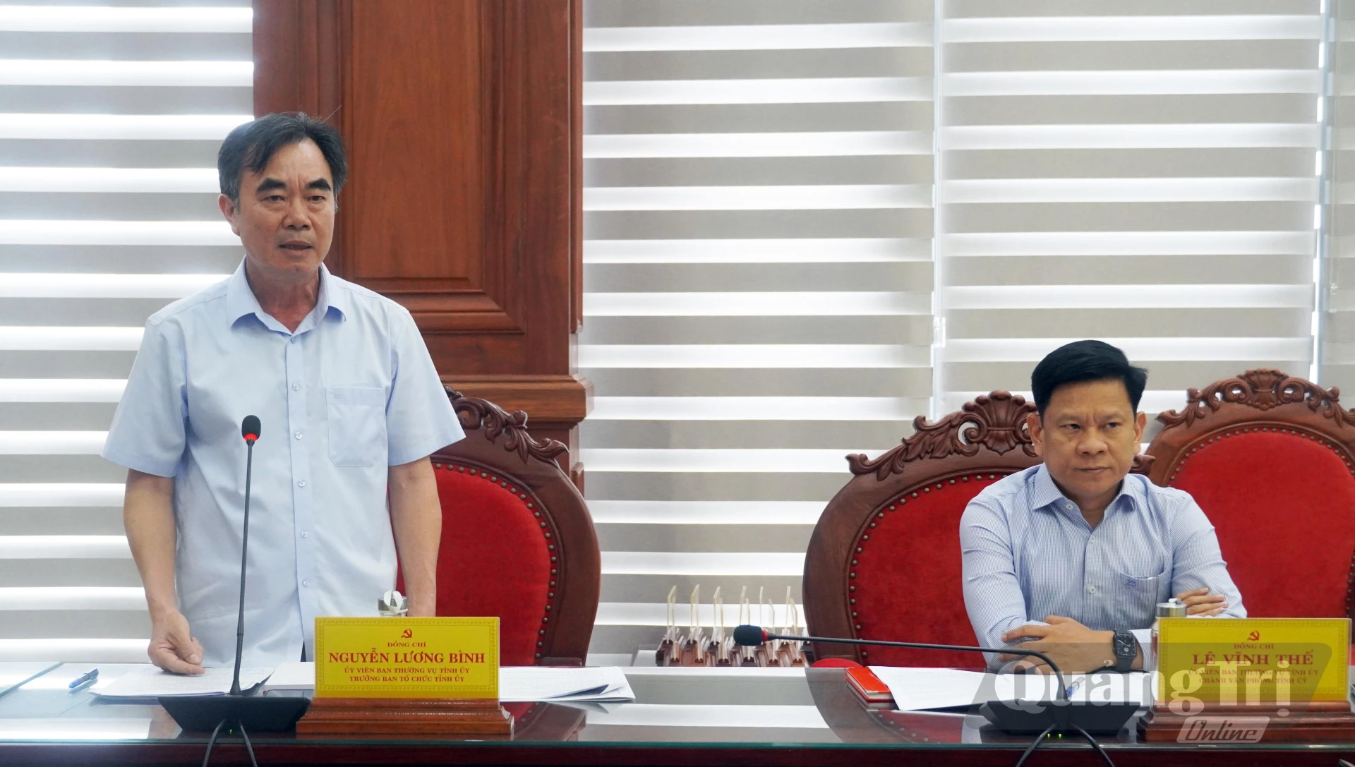Đồng chí Nguyễn Lương Bình, Ủy viên Ban Thường vụ Tỉnh ủy, Trưởng ban Tổ chức Tỉnh ủy thảo luận tại hội nghị - Ảnh: N.M