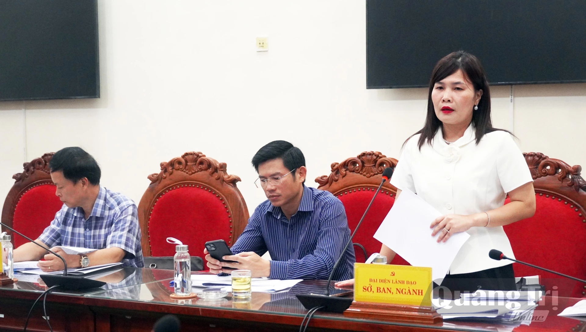 Đại diện lãnh đạo Sở Tài chính trình bày báo cáo tại hội nghị - Ảnh: N.M