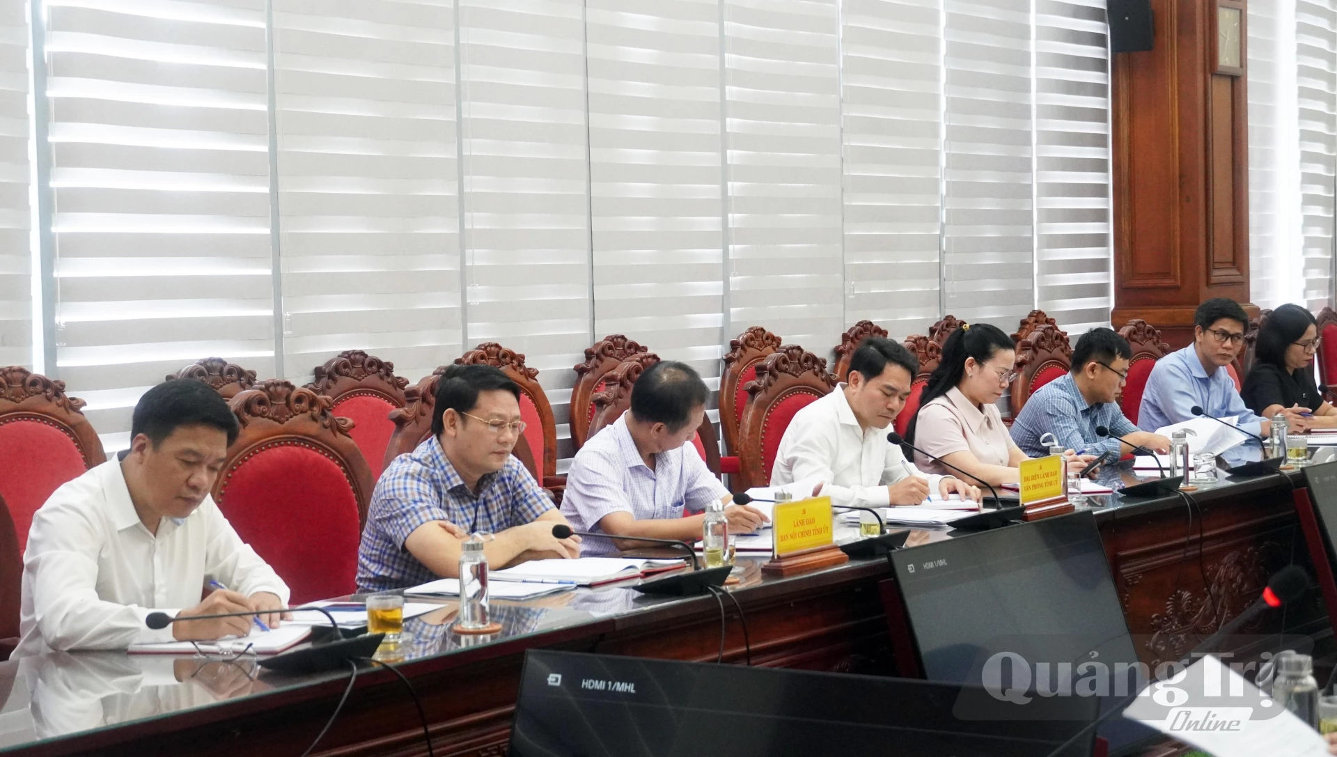 Đại biểu dự buổi làm việc - Ảnh: N.M