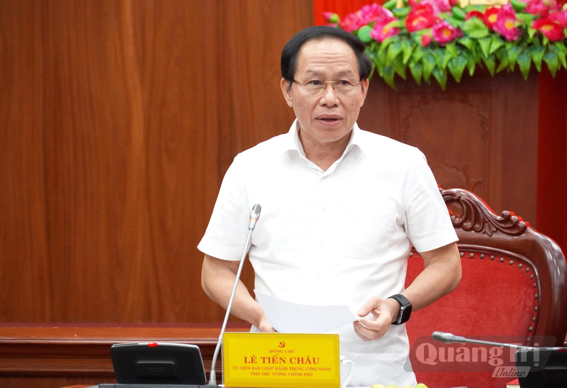 Phó Thủ tướng Lê Tiến Châu phát biểu chỉ đạo tại buổi làm việc - Ảnh: X.P